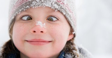 Не коси глаза, так и останется: исследователи рассказали, действительно ли это вредно