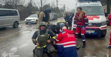 Удар по Одессе: известно о 14 погибших и четырех десятках раненых (фото)