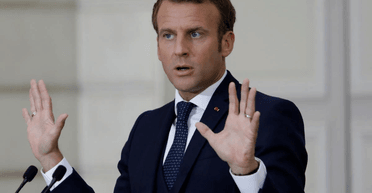 Макрон заявил, что "абсолютно" ничего не знал о приезде Дурова во Францию