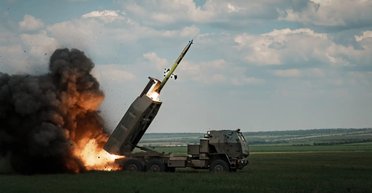 Виснажити російські сили: західні експерти зауважили зміни в тактиці наступу ЗСУ