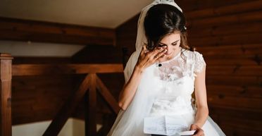 Невеста узнала об измене парня перед свадьбой и устроила месть прямо на празднике (фото)