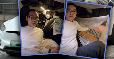 Чоловік уже 4 роки живе в машині, незважаючи на те, що у нього є величезний будинок (фото)