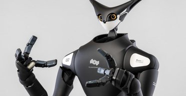 Люди не нужны. Как роботы заменили человека во время пандемии