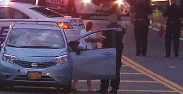 "Не розумів, де перебуває": збитий з пантелику водій вилетів на зустрічну смугу (відео)