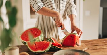 Арбузы — не из Херсона: откуда везут бахчевые и будут ли они дешеветь