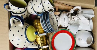 Жінка купила на секонд-хенді тарілку за 3 долари, а потім дізналась правду (фото)