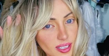 Хотела стать "живой Барби": загадочно умерла 31-летняя блогерша, сделавшая 27 пластических операций