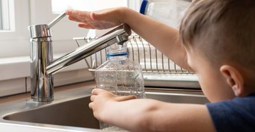 Масштабный блэкаут в Украине: в каких городах исчезло водоснабжение и когда вернется