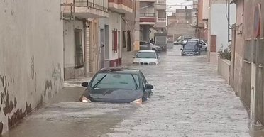 Кошмарный град и наводнение: Испанию затопило из-за уникального природного явления (видео)