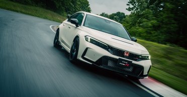 За ними полюватимуть колекціонери: названо популярні авто, які за 20 років стануть класикою (фото)