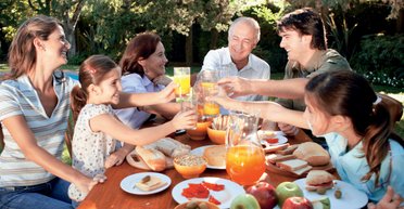 Помоги себе сам. Как сохранить здоровье - советы медиков и ученых