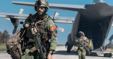 Экстренный саммит Макрона: после Великобритании в Швеции говорят об отправке войск в Украину