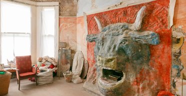 Ніхто не знав про шедевр: квартира в покинутому будинку отримала статус пам'ятки архітектури