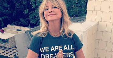 "Палець Божий": оскароносна актриса стверджує, що її торкнувся інопланетянин (відео)