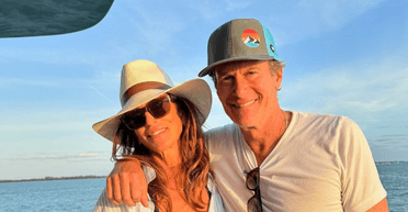 Сінді Кроуфорд показала рідкісний кадр з чоловіком-бізнесменом (фото)