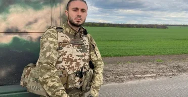 "Нас вивів Залужний": з інтерв'ю Тополі хотіли вилучити фрагмент про статус "Антитіл" у війську (фото)