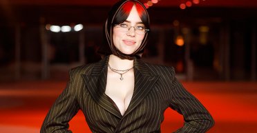 Біллі Айліш офіційно стала найпопулярнішою співачкою у світі (фото)