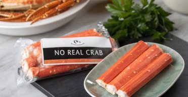 Із чого роблять крабові палички: людям показали повний цикл виробництва (відео)