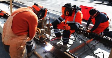 Им готовы платить больше. Кого на самом деле ищут работодатели и как меняется уровень зарплат