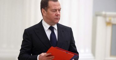 "Подумай дважды": у Медведева случилась истерика на фоне новостей о Taurus для Украины