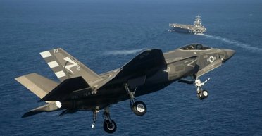 Стружка в паливі та браковане крило: у ВМС США поскаржилися на монтаж новітніх F-35