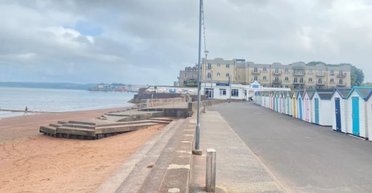 Двокімнатний будинок біля моря продають лише за 1 фунт стерлінгів: у чому підступ (фото)