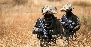 Ливан выпустил по Израилю более 100 ракет: ЦАХАЛ в ответ атаковал объекты "Хезболлы"