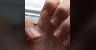 Напоминает зубы: людей шокировал "проклятый" маникюр, которым можно себя травмировать (фото)