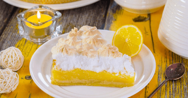 Лимонний тарт із мигдалем і меренгою: аромат, який неможливо забути