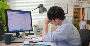 Биткоин рухнет в два раза: эксперты прогнозируют тотальный крах криптовалюты