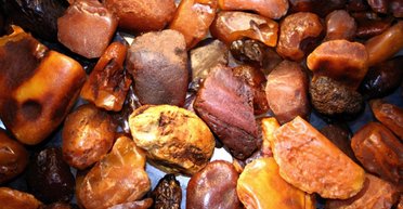 Женились ради него: почему для микенцев янтарь имел сверхвысокое значение