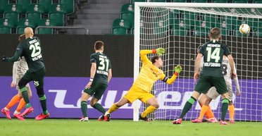 Эти "волки" нам по зубам. "Шахтер" выиграл при пустых трибунах у "Вольсбурга"