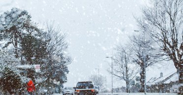 Мороз, хуртовина та лавина: у яких областях погіршиться погода (карта)