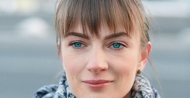 Белые волки бегут по Грушевского и разгоняют "Беркут"