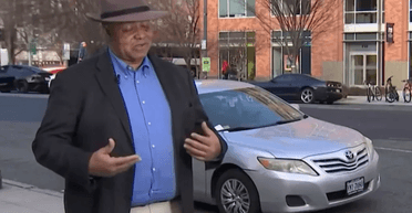 Зміна часових поясів: чоловік "втратив" $340 млн через помилку на сайті (фото)