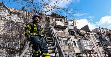 Обстріл Покровська: житловий будинок атакували з РСЗВ "Смерч", є жертви, — ВЦА (фото, відео)