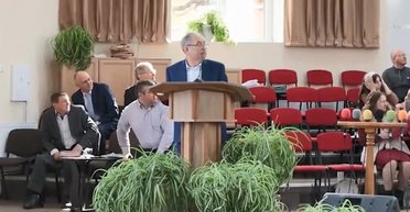 Проповедь на Вербное воскресенье: ABC News показало кадры из церкви в Сумах во время удара РФ (видео)