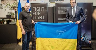 В Брюсселе открылась фотовыставка "Битва за свет" о героизме украинских энергетиков