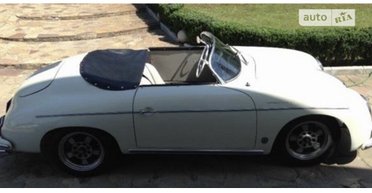 Легенда 50-х: в Киеве обнаружили знаменитый спорткар Porsche (фото)