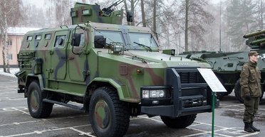 "Президент поставил задачу": ВСУ получат 750 боевых машин, сделанных в Украине, — Минобороны