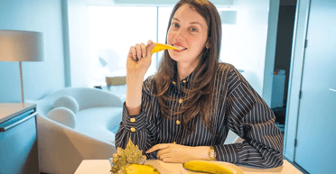 Схожа на підлітка: жінка впевнена, що без дорогих процедур зупинила старіння (фото)