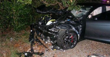 Скрыли причины ДТП: Tesla заплатит $242 миллиона за смертельную аварию