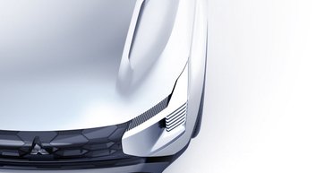 Outlander на минималках: недорогой семейный кроссовер Mitsubishi показали до премьеры (фото)