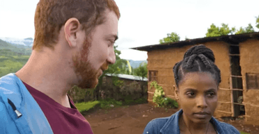 "Это работа Бога": женщина более 16 лет ничего не ест и не пьет воду (фото)