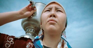 Крутые виражи. 10 композиций для апрельского плей-листа