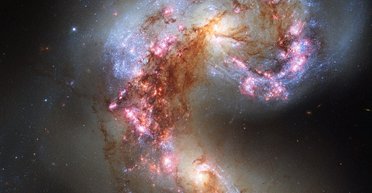 Як з'явилися гігантські галактики: вчені наблизилися до розгадки давньої таємниці (фото)