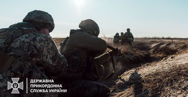 Шість бійців на кілометр: чому ЗСУ слабо контролюють лінію фронту і скільки ще піхотинців їм потрібно