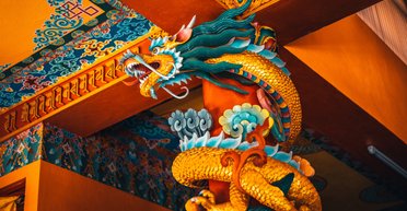 Зелений Дракон озолотить: три знаки Зодіаку, які розбагатіють у 2024 році