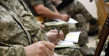 У Верховній Раді планують ухвалити закон про економічне бронювання: особливості та деталі