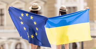 Евросоюз приостановит безвиз: касаются ли новые правила украинцев